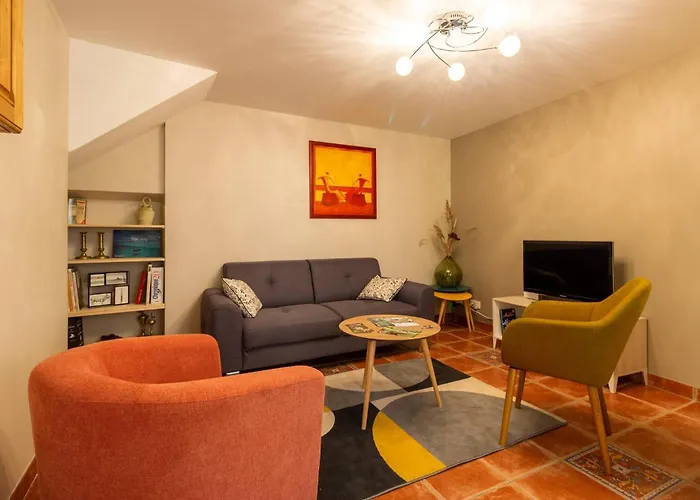 La Maisonnette Etape De Saint-come D'olt בית נופש Saint-Côme-dʼOlt